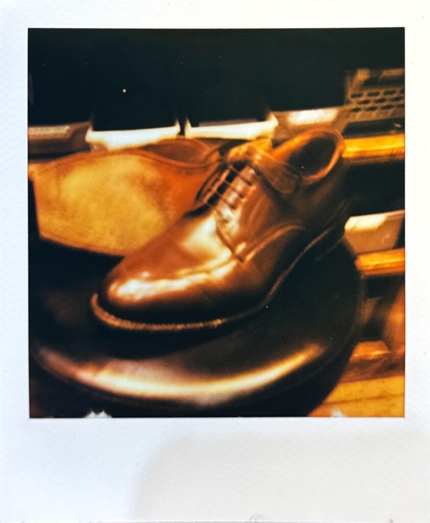 トーラバー施工後のリーガルトーキョーをフィルム調で撮影した一枚