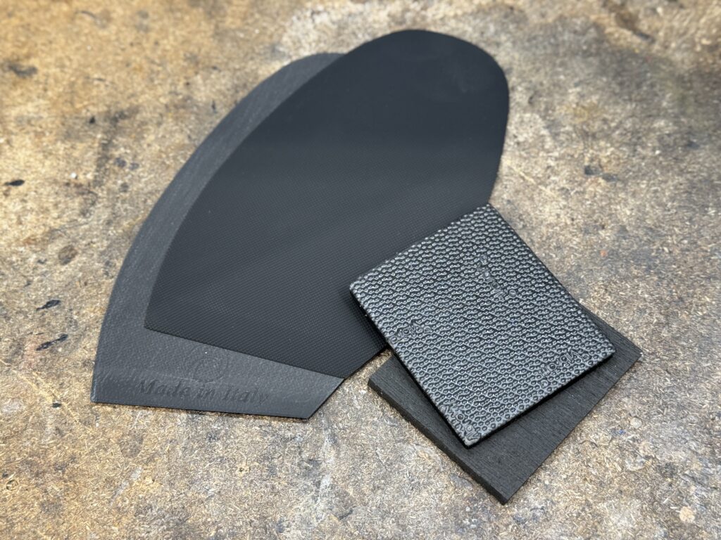 CASALIディアマンテハーフソールとVIBRAM #7179 デュプラの使用部材