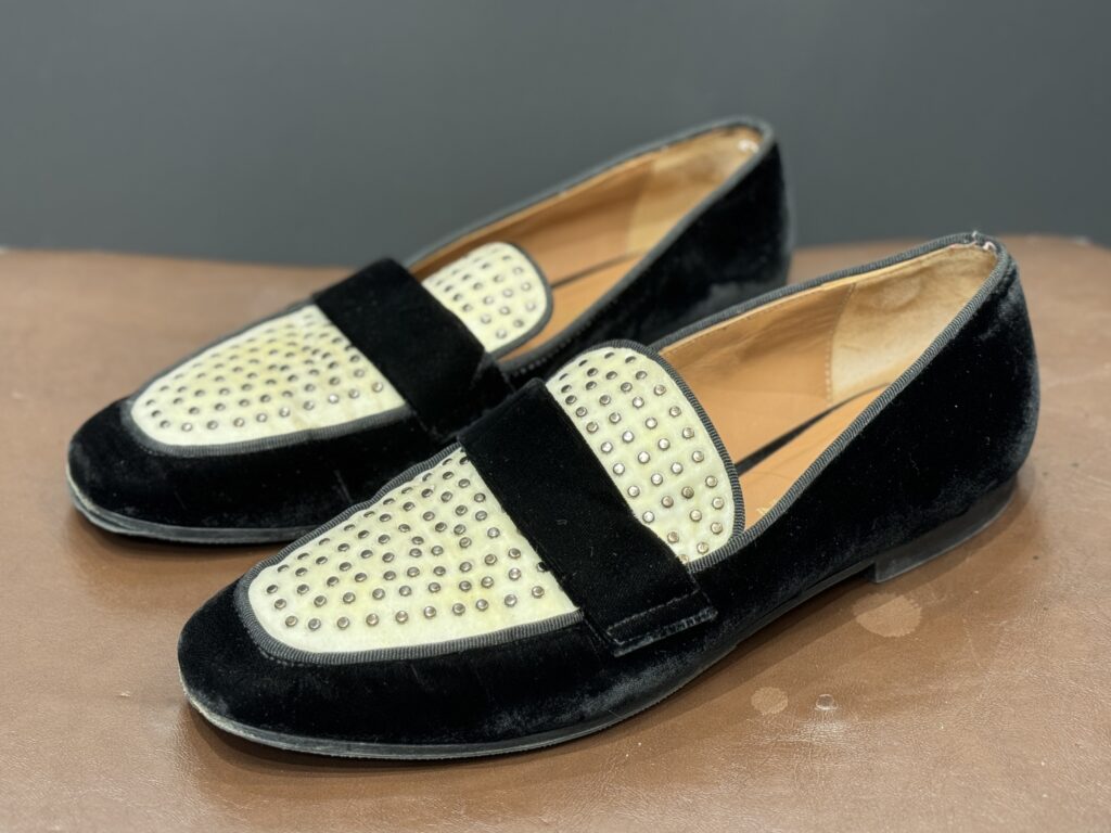 エンポリオアルマーニ（Emporio Armani）ローファー｜ベルベットの