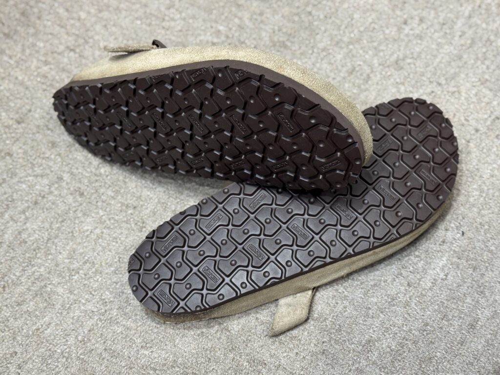 Vibram 8327 WOODSTOCKで全面張り替えたアウトソールの仕上がり｜両足ソール面比較
