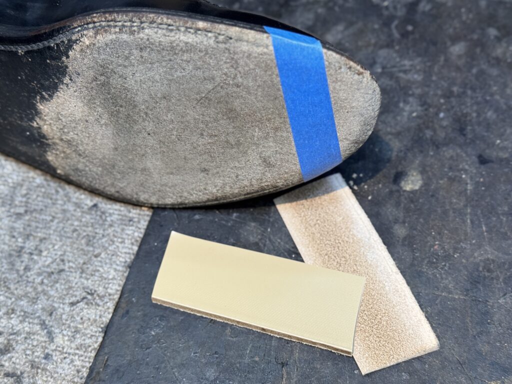 Alden（オールデン）タッセルローファーのトーレザー修理に使用するレザー部材