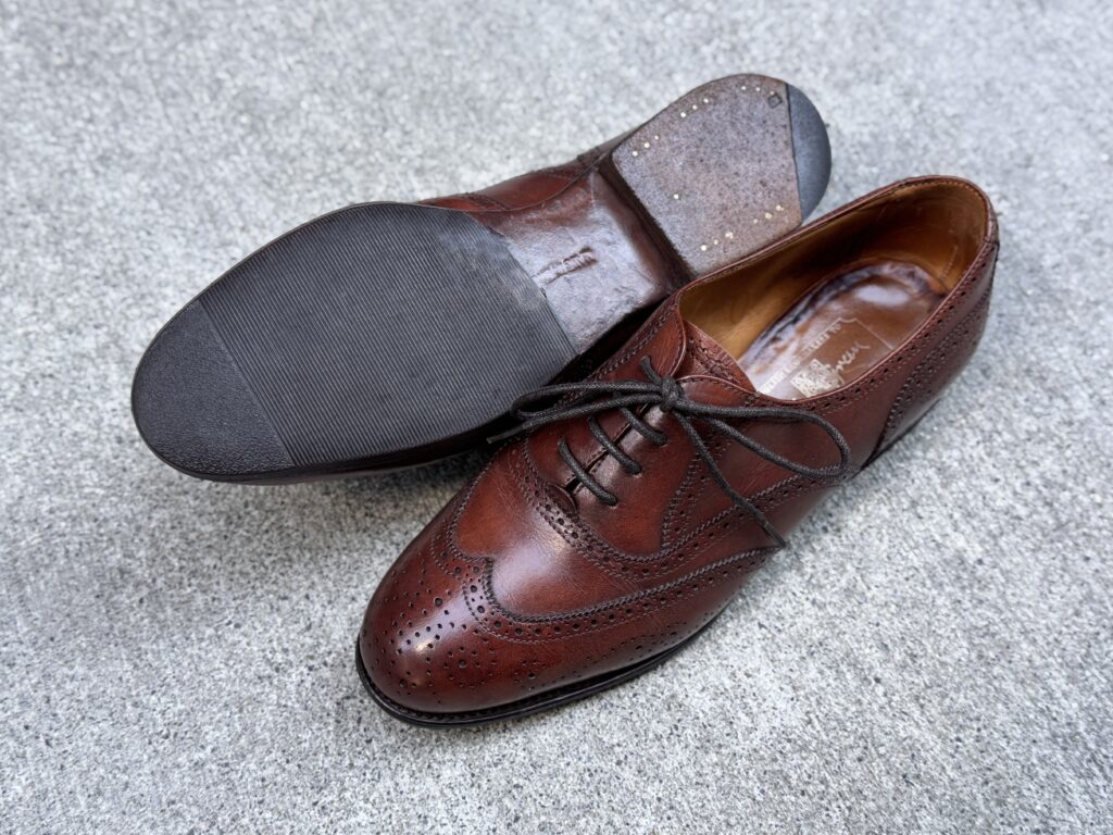 エドワードグリーン旧工場製 レディースフルブローグのレザーソール