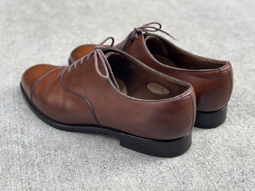 修理後のエドワードグリーン チェルシーのヒールとバランス