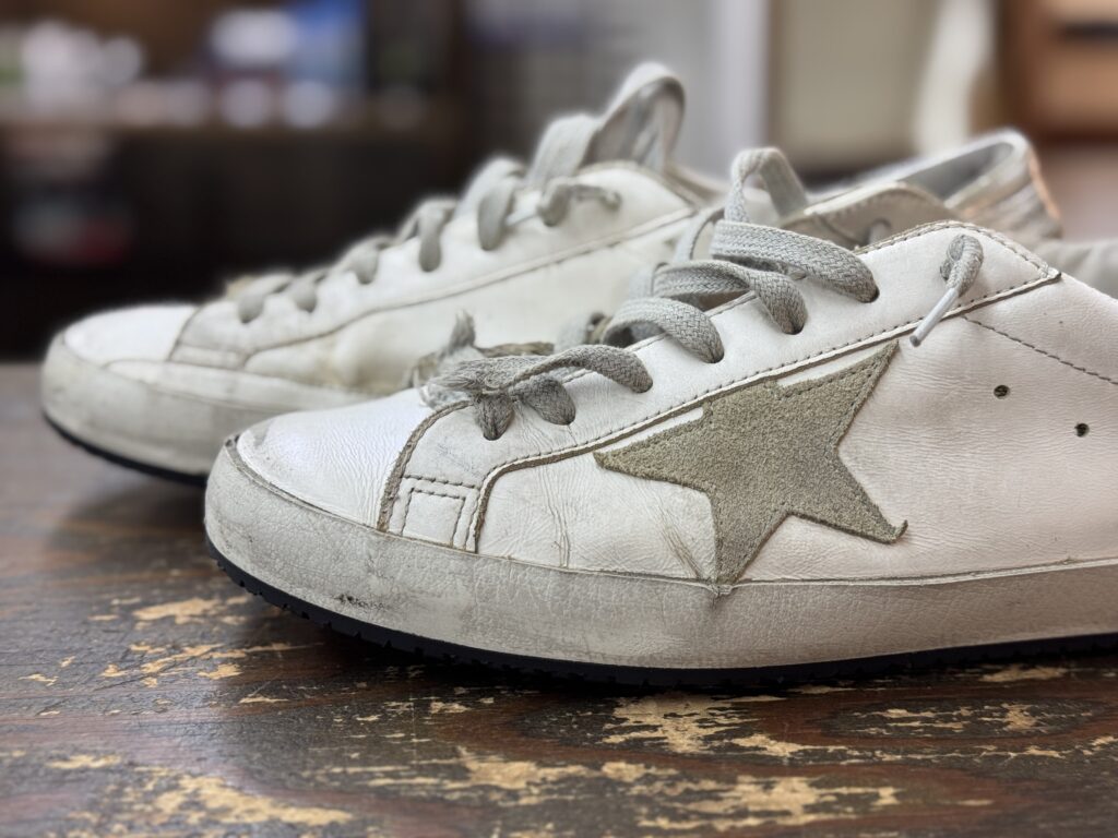 Vibram 7120シート補強後のゴールデングース側面。オリジナルの雰囲気を保った仕上がり。