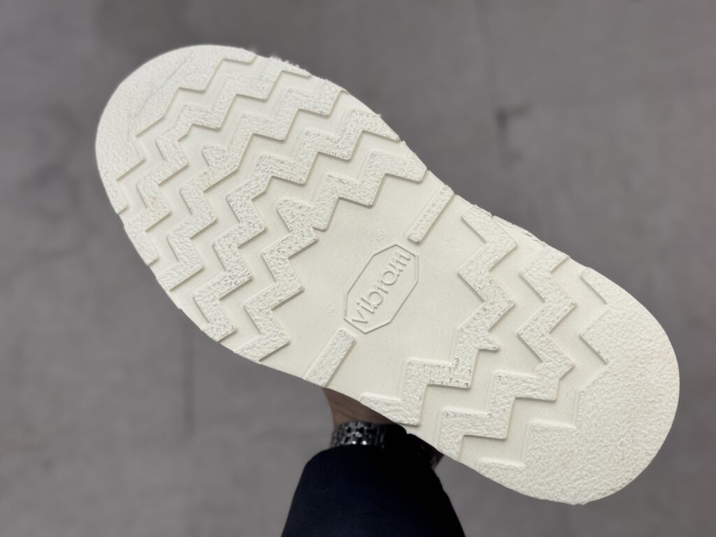 Vibram 4014 ソールパターンのディテール