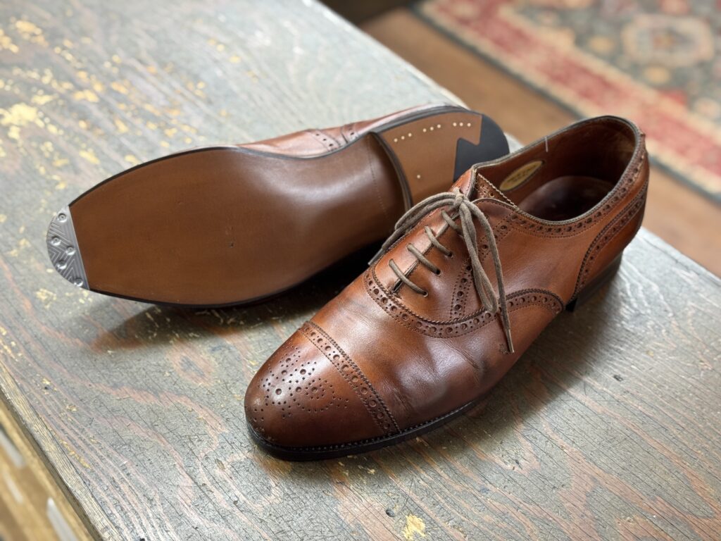 Edward Green(エドワードグリーン)Cadogan(カドガン)オールソール修理後の全体写真