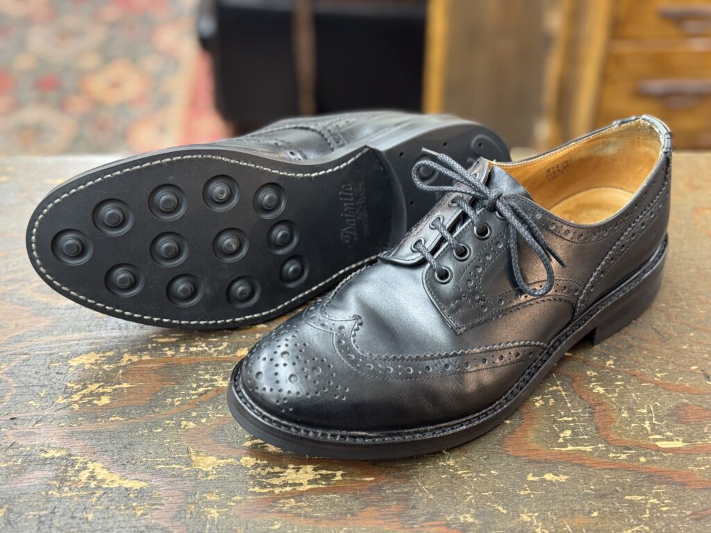 トリッカーズ バートン オールソール修理後 全体俯瞰