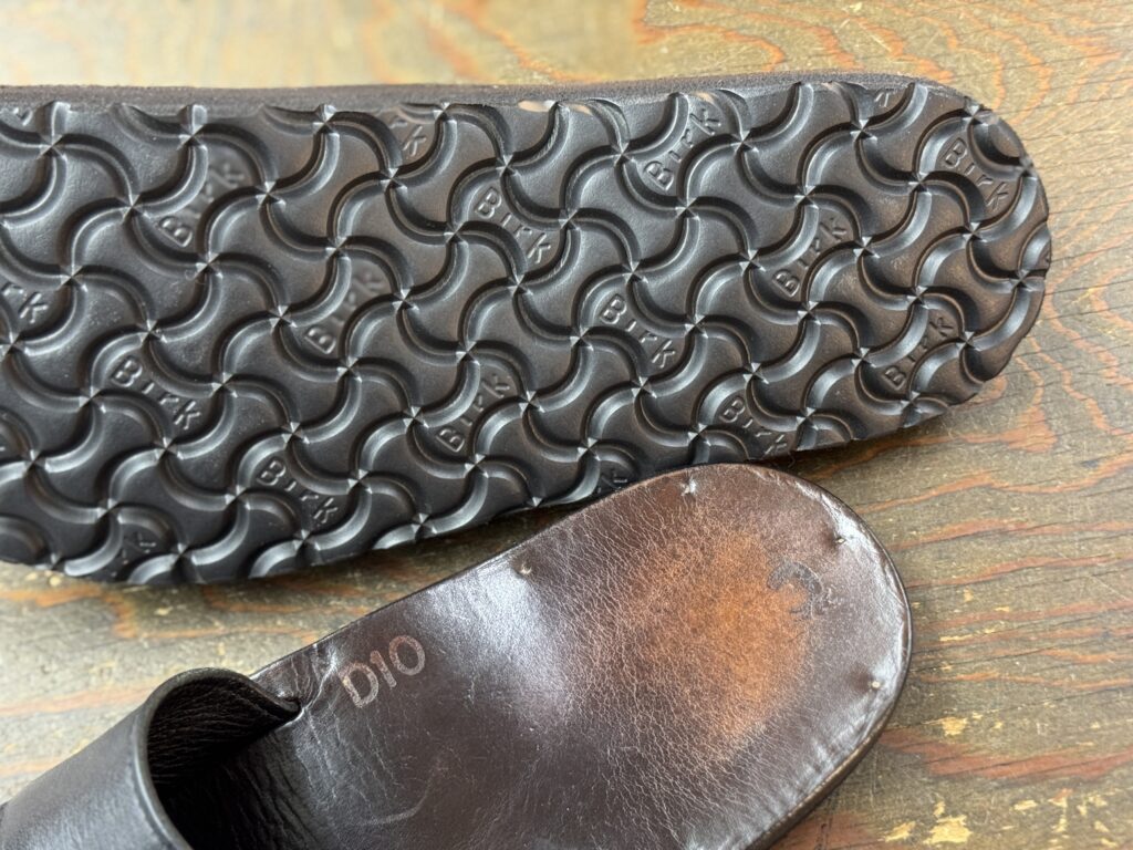 ユッタニューマン シモーネ 修理後 ソール裏 ビルケンソールパターン