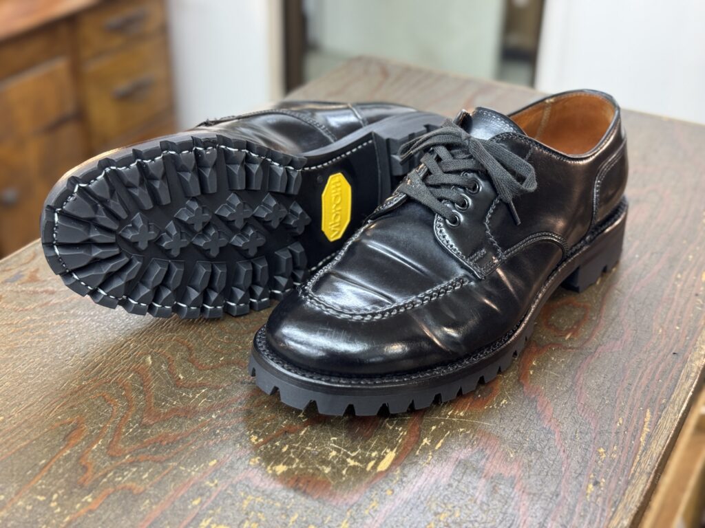Alden（オールデン）2495 タンカーオックスフォード Vibram #100オールソール交換後の俯瞰