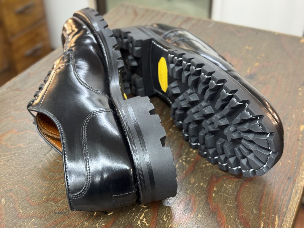 Alden（オールデン）2495 タンカーオックスフォード Vibram #100ソール面の仕上がり