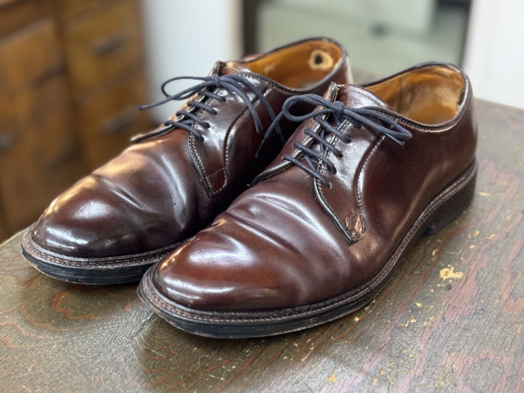 Alden(オールデン)990コードバン、修理前の全体の様子