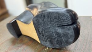 メゾンマルジェラ 足袋パンプス ハーフラバー VIBRAM2340 修理後ソール