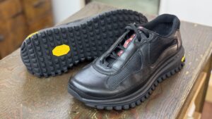 Vibram（ビブラム）961C CHOPPERでオールソール修理したPrada（プラダ）アメリカズカップ