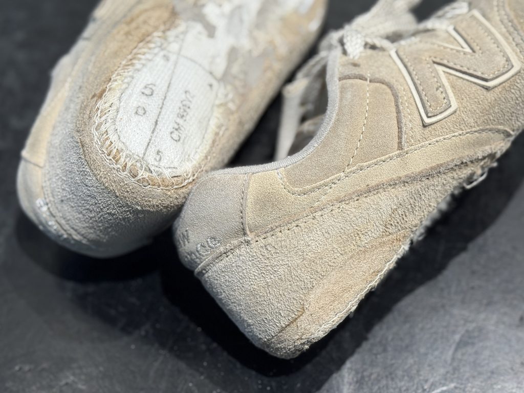 ニューバランス996のヒールスタビライザーを解体した状態