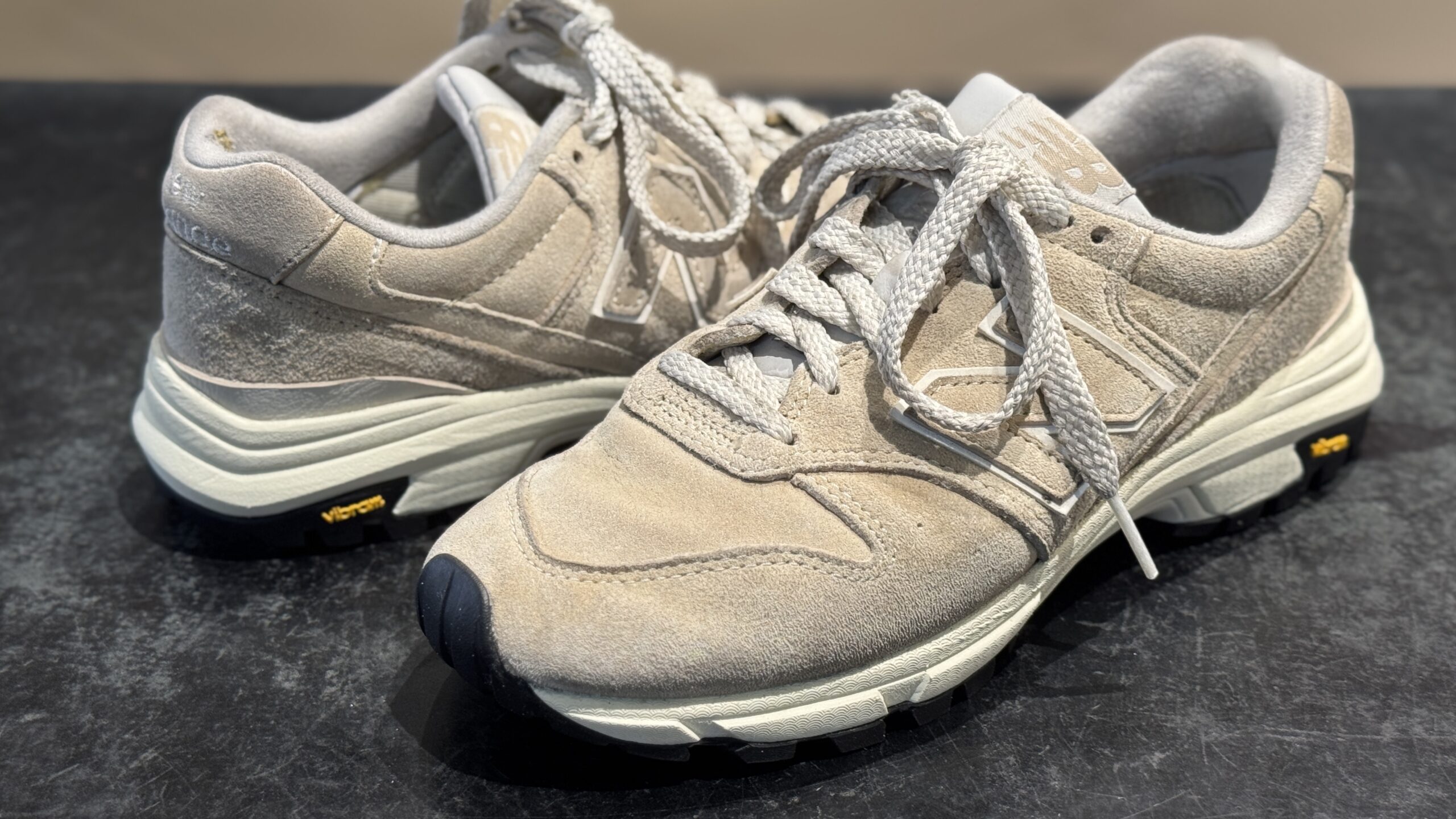 ニューバランス996をVibram 762Kフェルランニングソールでオールソール
